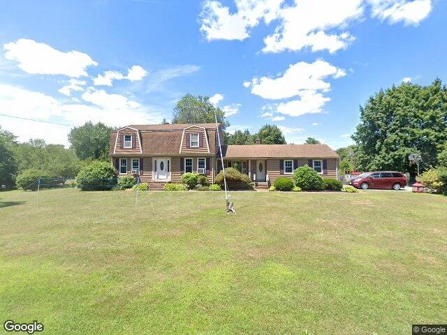 House image located at Seekonk, MA 02771