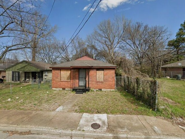 House image located at Memphis, TN 38108