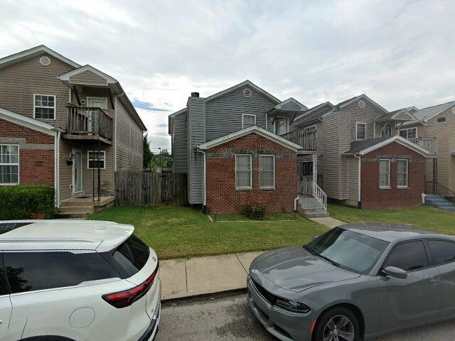 House image located at Louisville, KY 40203