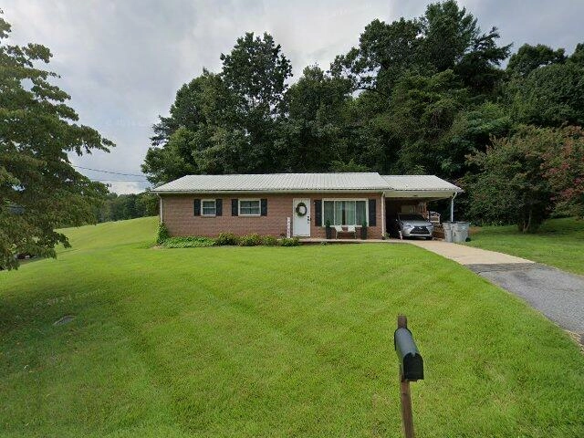 House image located at Hudson, NC 28638