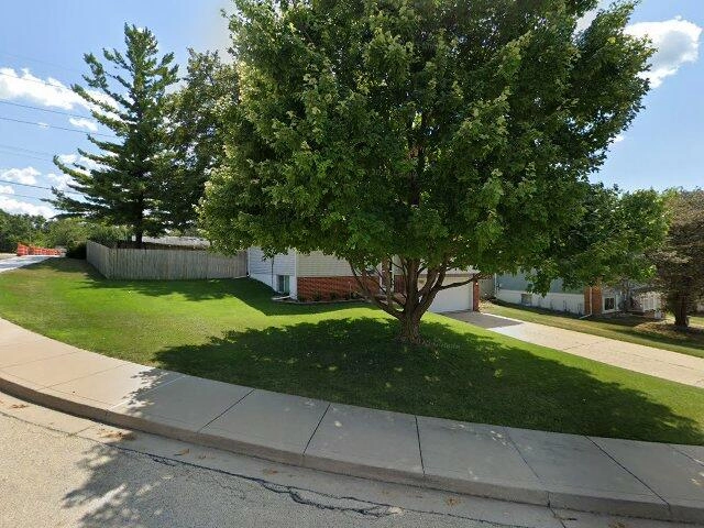 House image located at Peoria, IL 61614