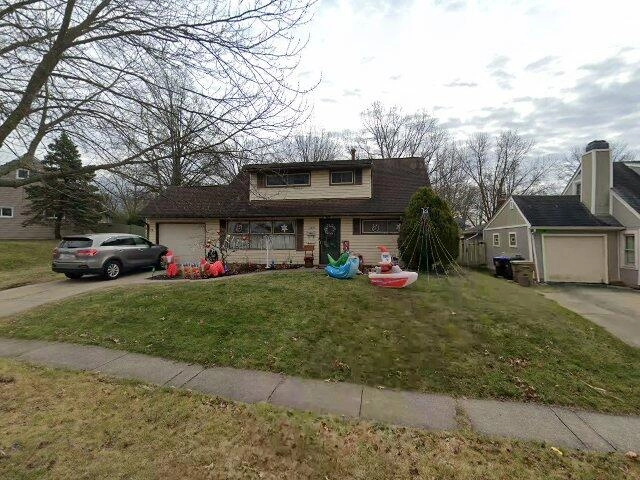 House image located at Cuyahoga Falls, OH 44223