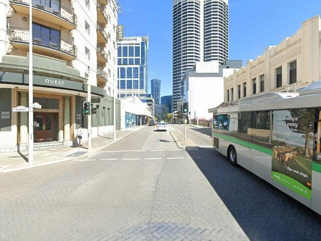 House image located at Saint Louis, MO 63121