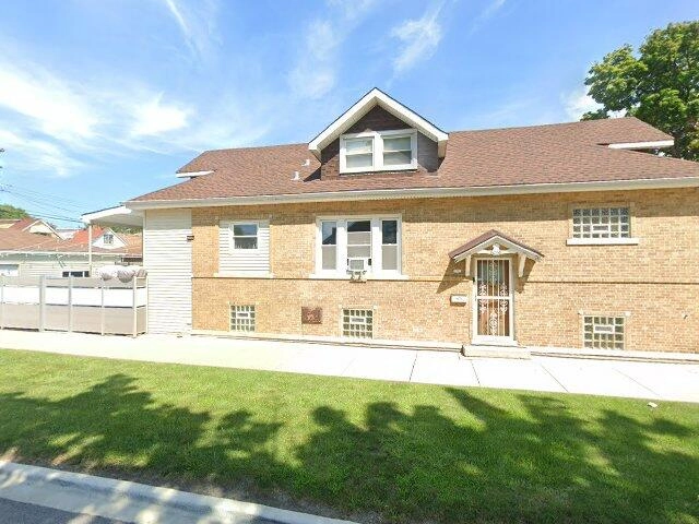 House image located at Chicago, IL 60634