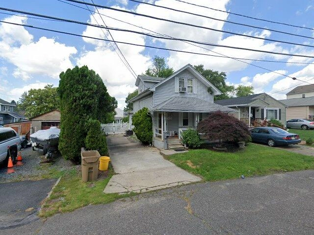 House image located at Pennsauken, NJ 08110