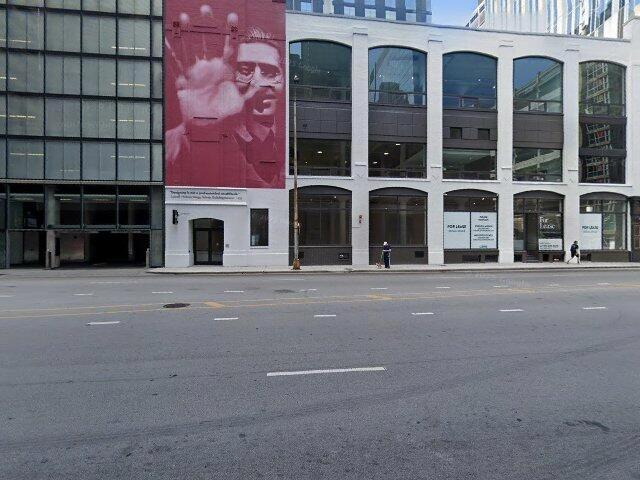 House image located at Chicago, IL 60611