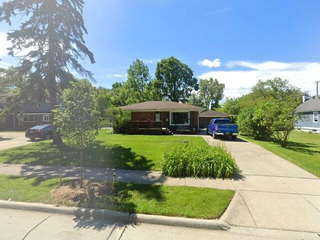 House image located at Garden City, MI 48135