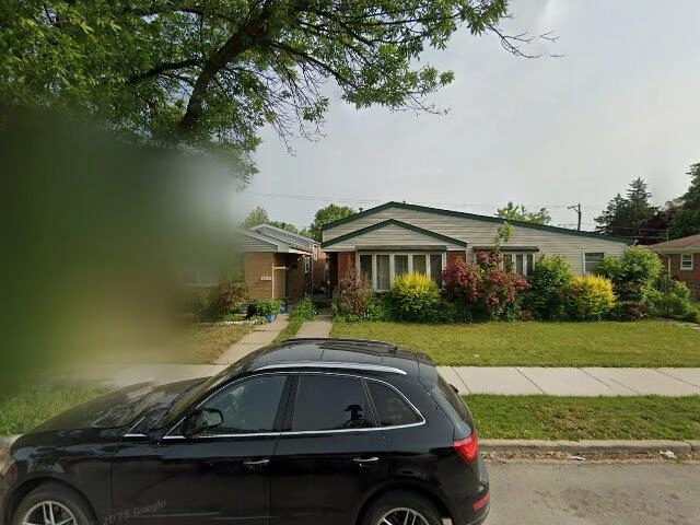 House image located at Chicago, IL 60643