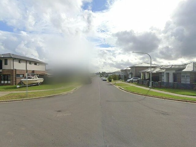 House image located at Jacksonville, FL 32207
