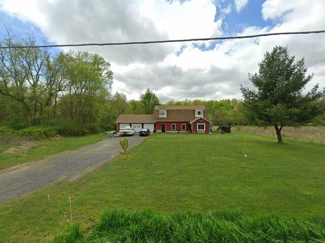 House image located at Cortland, OH 44410