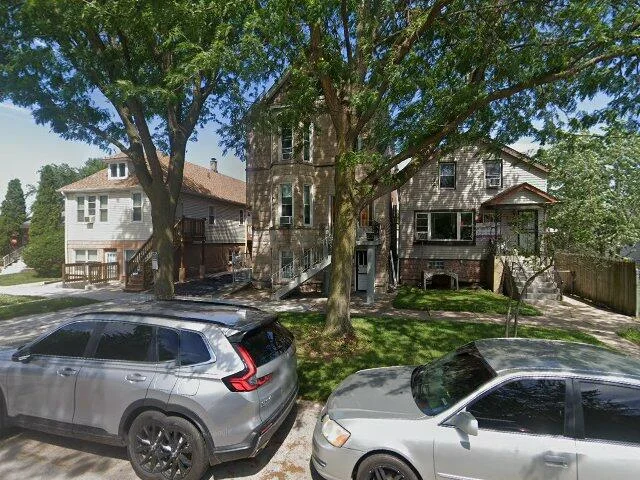House image located at Chicago, IL 60617
