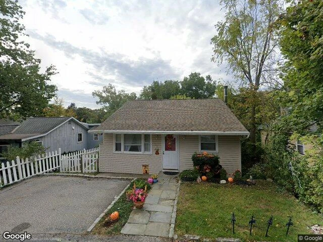 House image located at Lake Peekskill, NY 10537