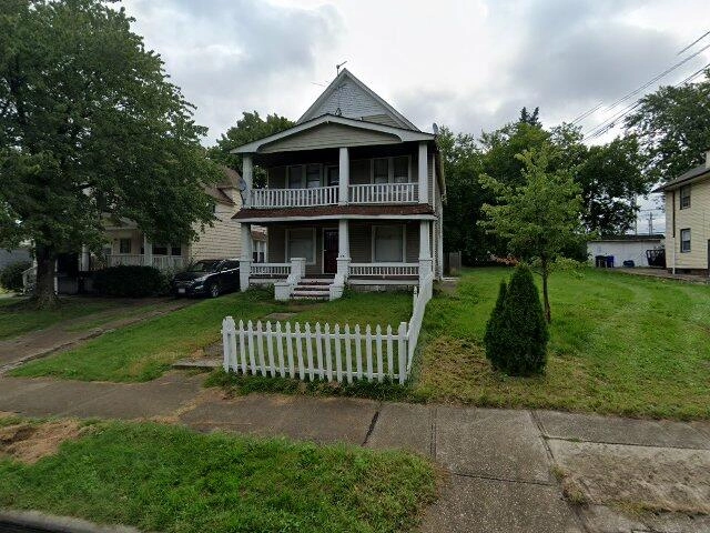 House image located at Cleveland, OH 44105