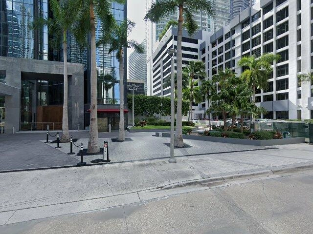 House image located at Miami, FL 33131