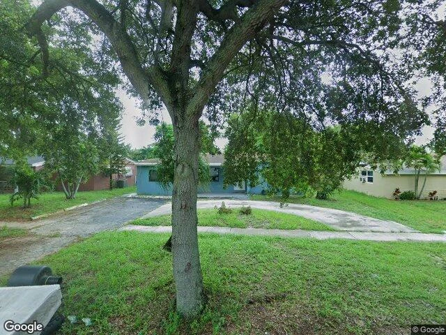 House image located at Hollywood, FL 33023