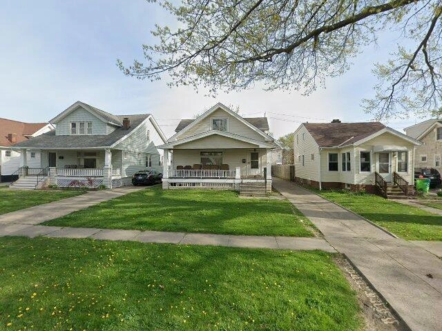 House image located at Cleveland, OH 44125