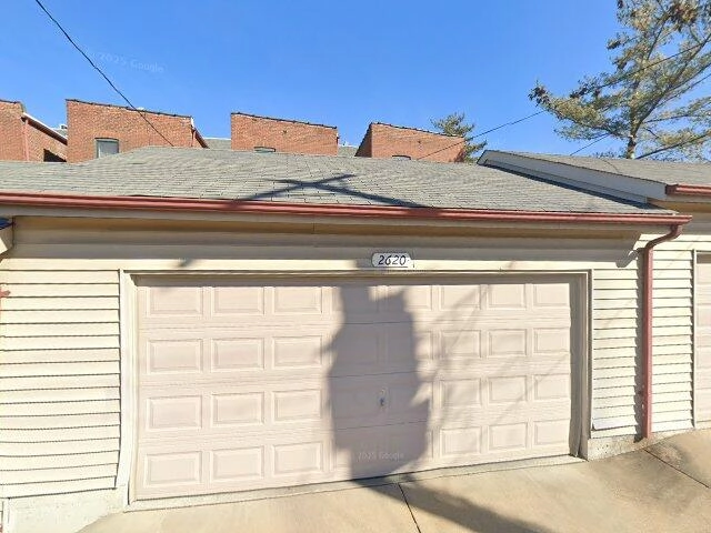 House image located at Saint Louis, MO 63104