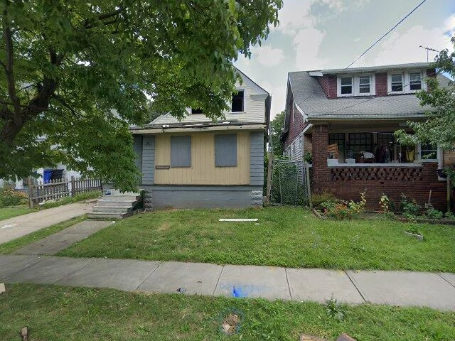 House image located at Cleveland, OH 44102