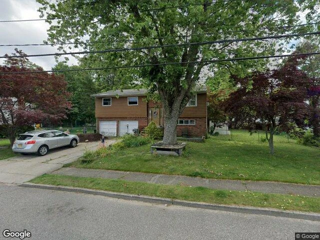 House image located at Islip Terrace, NY 11752