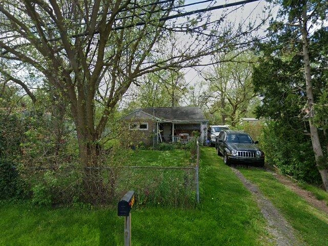 House image located at Akron, OH 44312