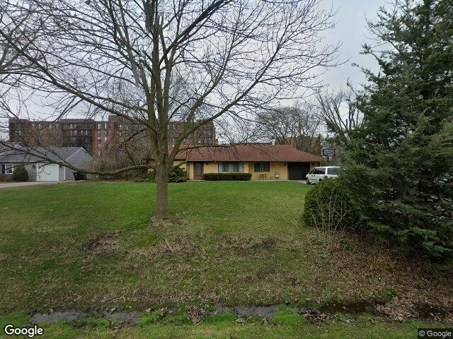 House image located at La Grange, IL 60525