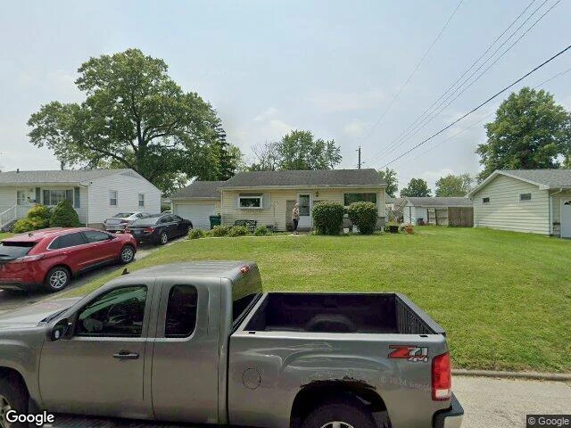 House image located at Decatur, IL 62526