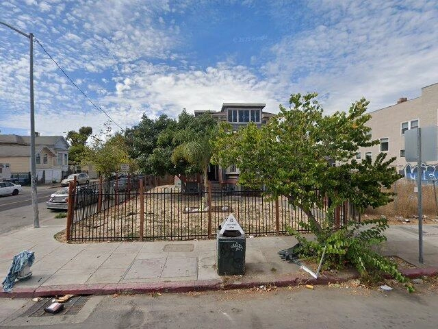 House image located at Oakland, CA 94609