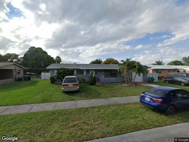 House image located at Miami, FL 33177