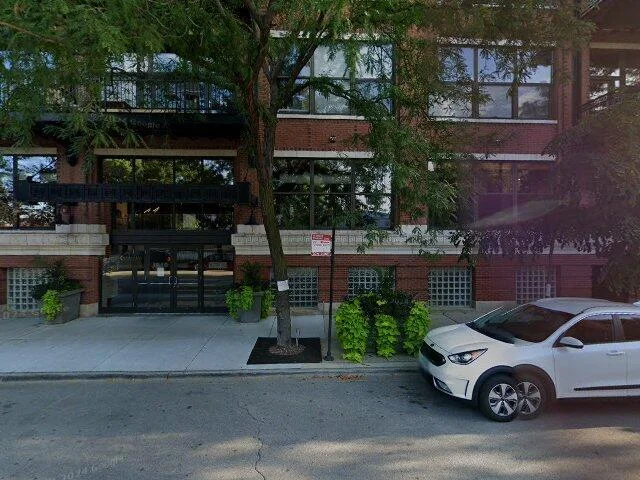 House image located at Chicago, IL 60607