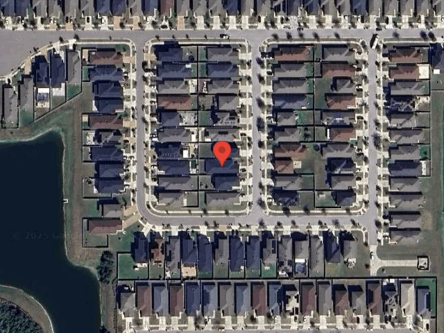 House image located at Gibsonton, FL 33534