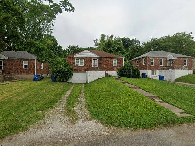 House image located at Saint Louis, MO 63135
