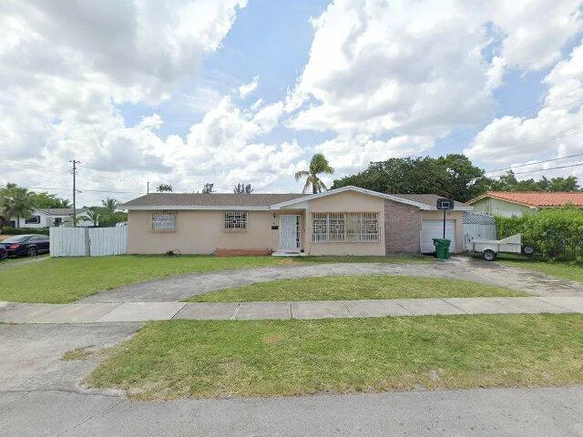 House image located at Miami, FL 33165