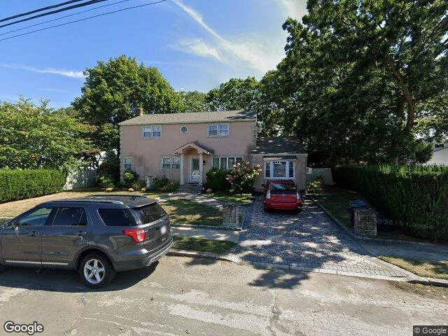 House image located at West Babylon, NY 11704