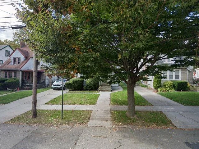 House image located at Saint Albans, NY 11412