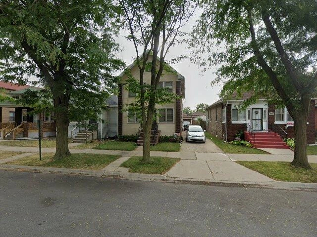 House image located at East Chicago, IN 46312