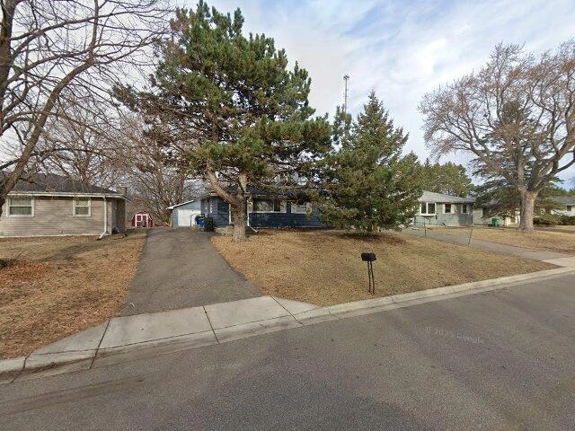 House image located at Minneapolis, MN 55427