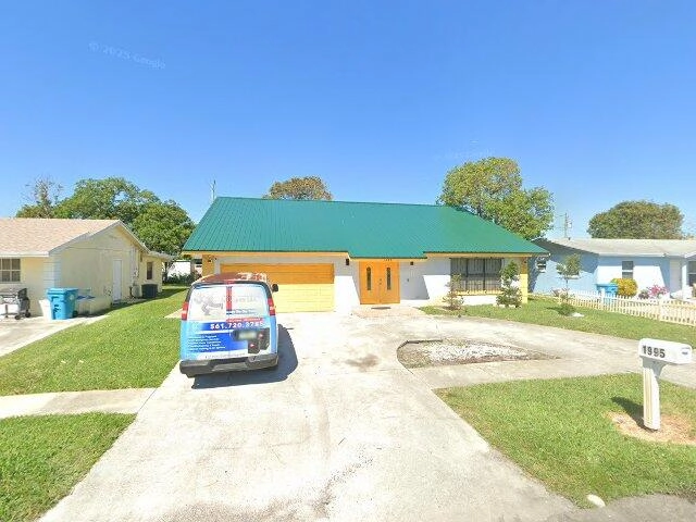 House image located at Boynton Beach, FL 33435