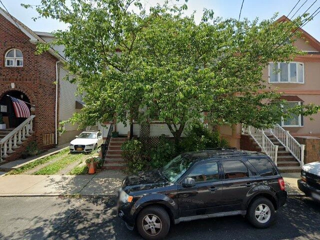 House image located at Staten Island, NY 10301