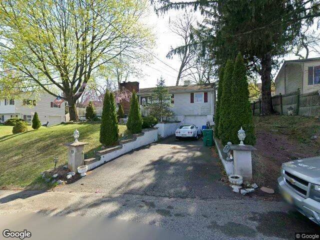 House image located at Hamburg, NJ 07419