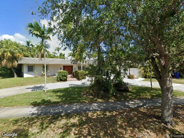 House image located at Miami, FL 33179