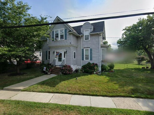 House image located at Oaklyn, NJ 08107