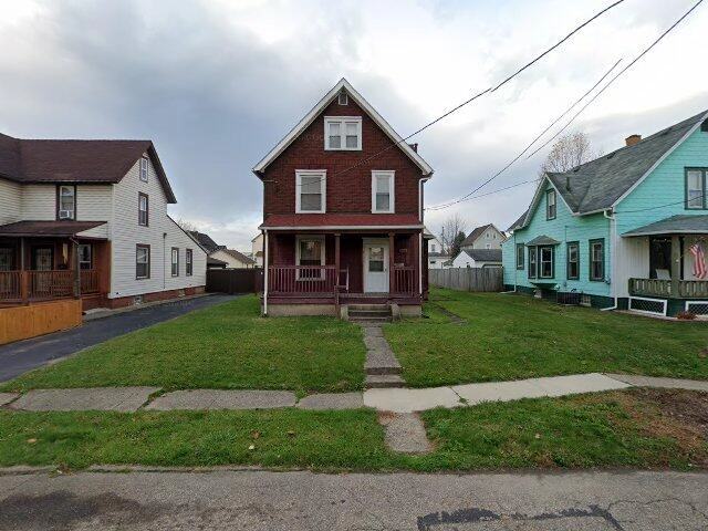 House image located at Canton, OH 44706