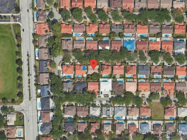 House image located at Hialeah, FL 33016