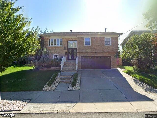 House image located at Staten Island, NY 10304