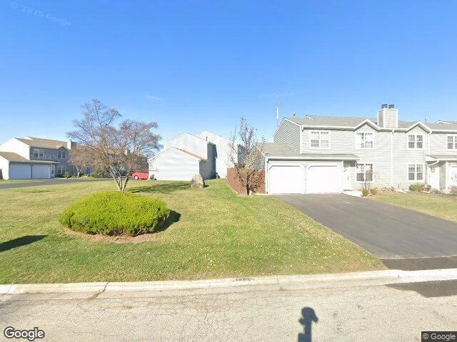 House image located at Round Lake, IL 60073