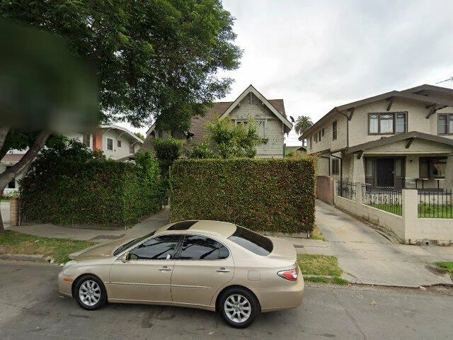 House image located at Los Angeles, CA 90006