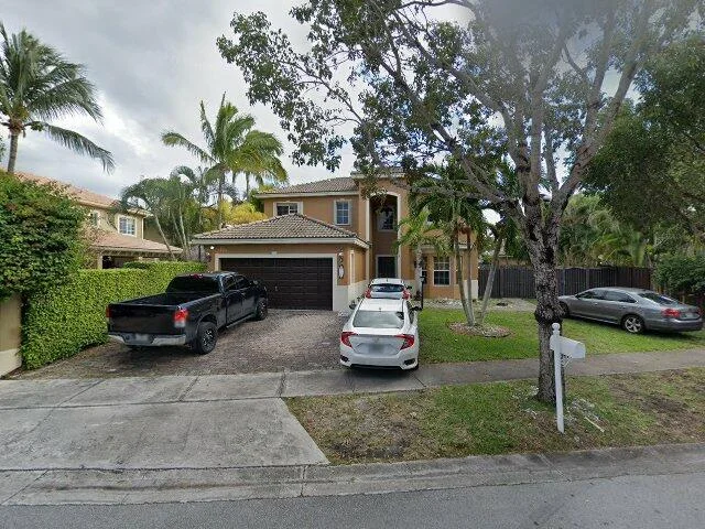 House image located at Miami, FL 33189
