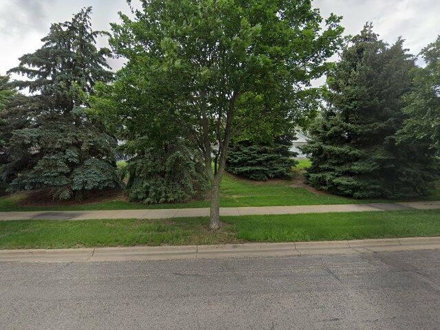 House image located at Champlin, MN 55316