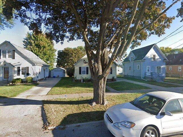 House image located at Mason City, IA 50401