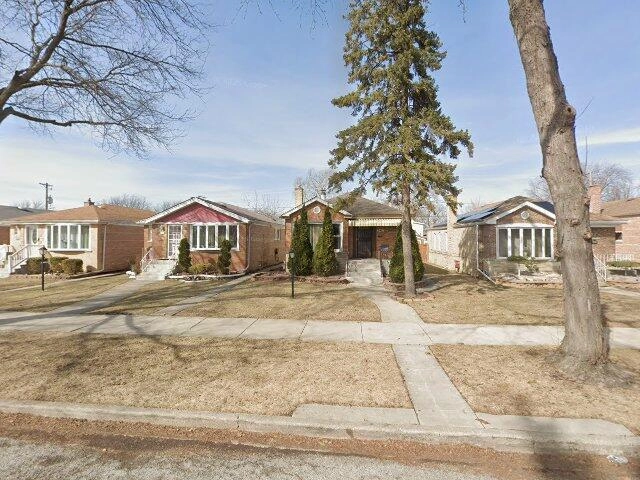 House image located at Chicago, IL 60652